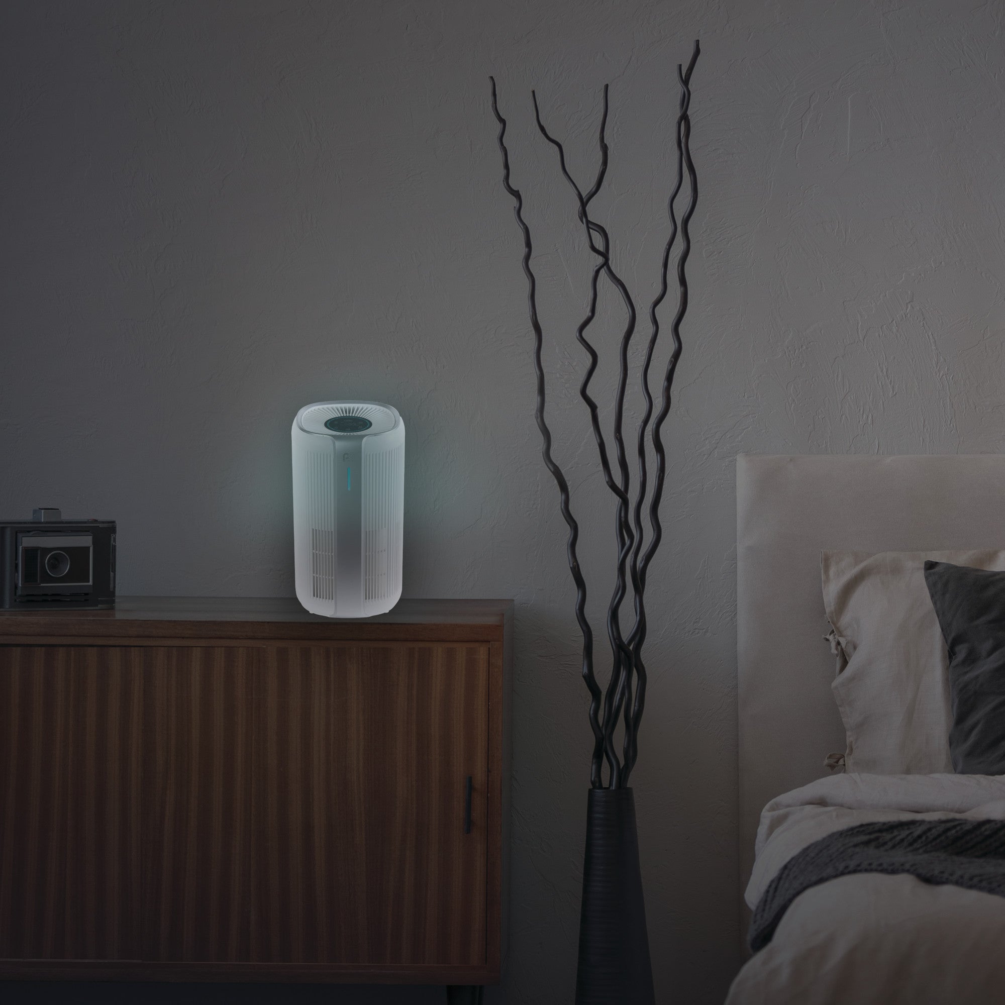 Perfect Aire 16″ H13 HEPA Air Purifier – Cleans Air in Medium Rooms up to 323 sq. ft., Real-Time PM2.5 Display